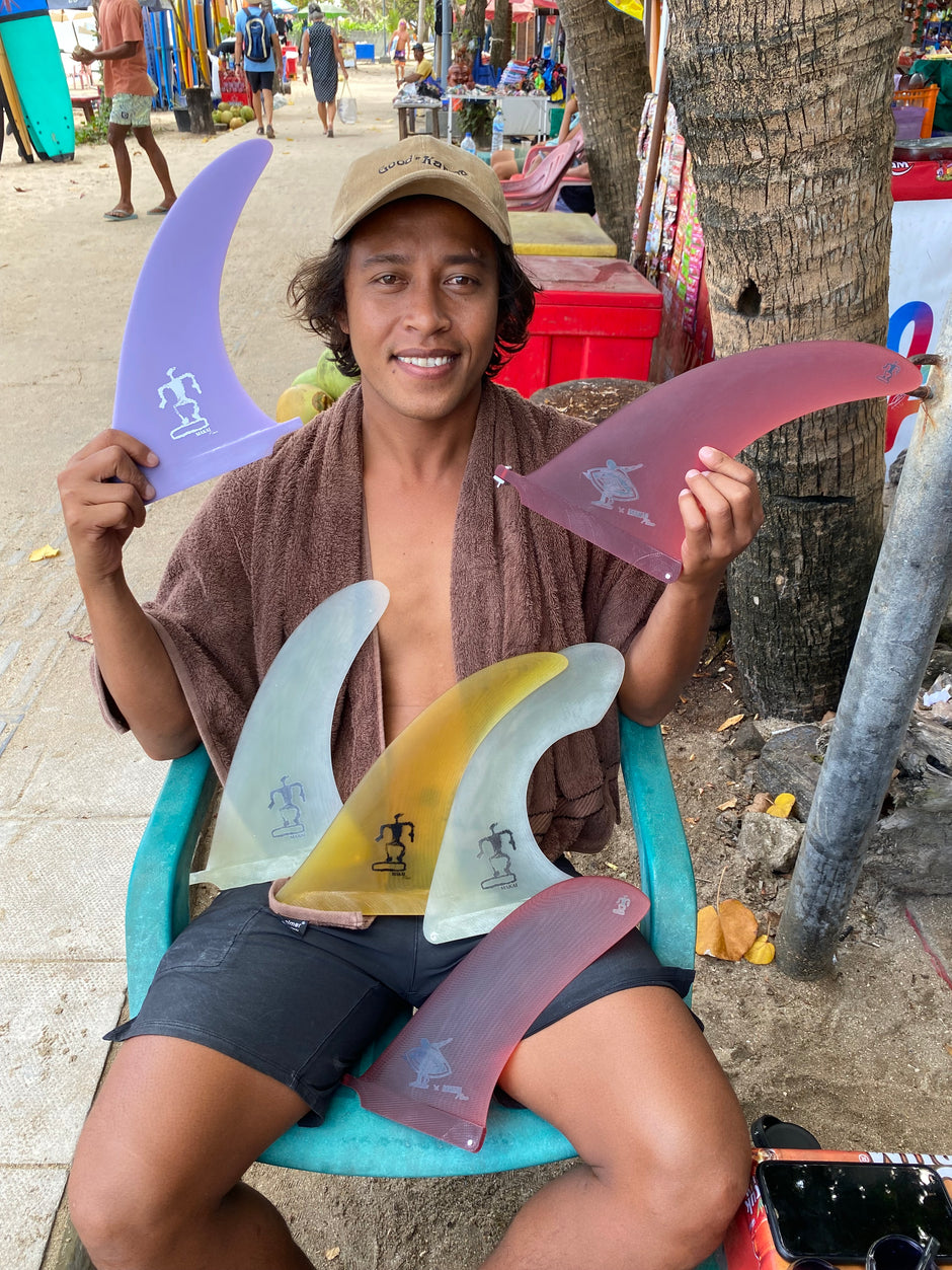 batu karas, Mencos, cosmen, makai fins, cruiser fin, Thomas surfboards, deus surf